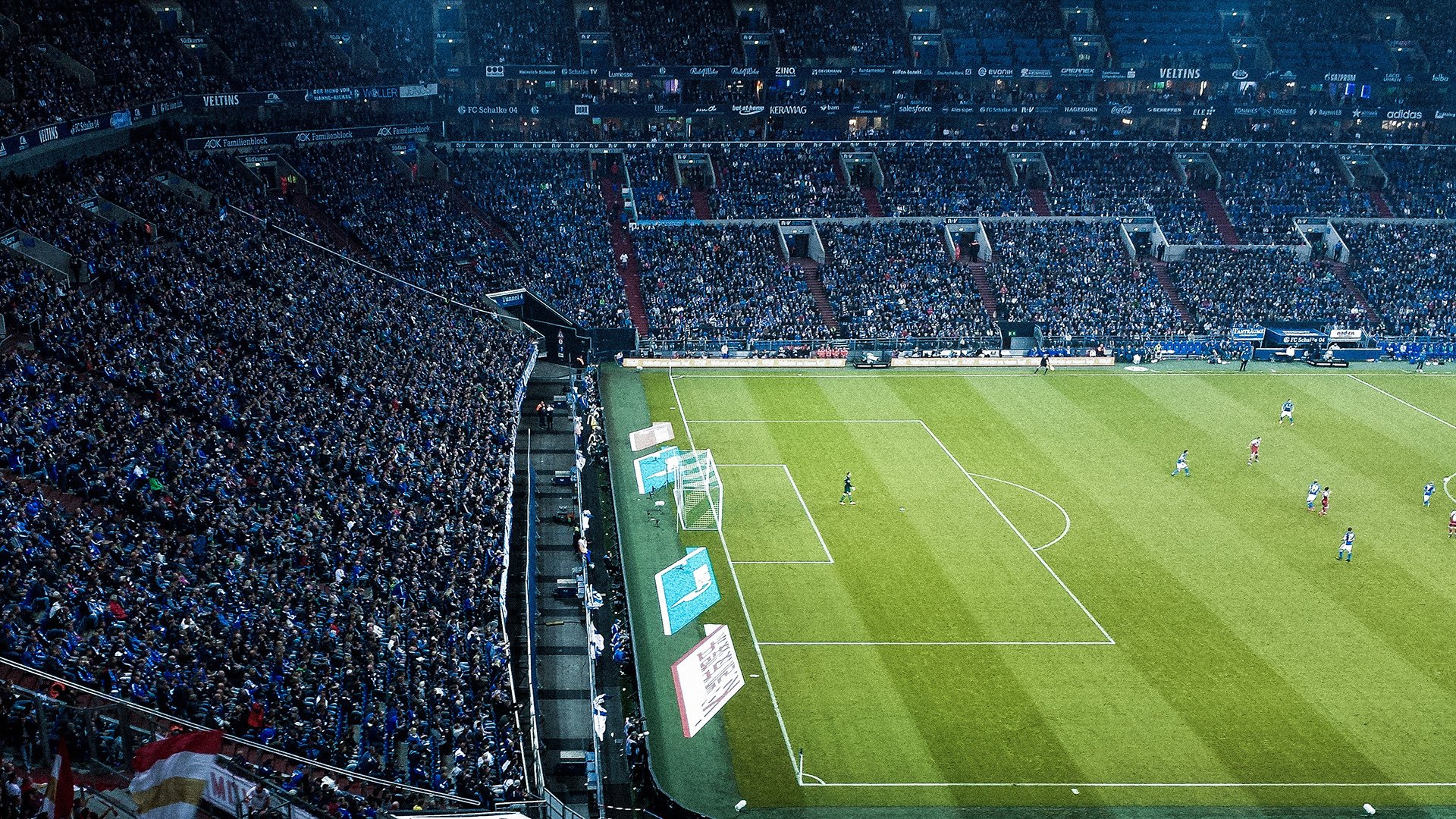 年度焦点之战之夜，孔德压力下完成爆发