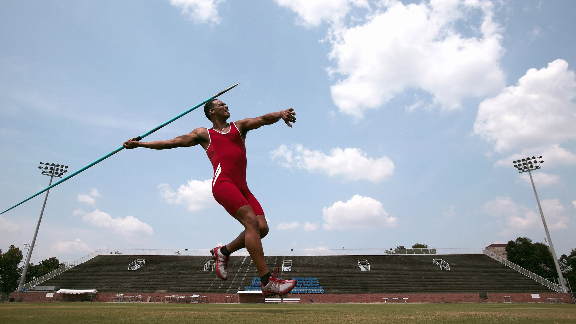 丹麦硬仗取胜塞维利亚,凯塞多的教科书背后,是北欧足球的哲学革命
